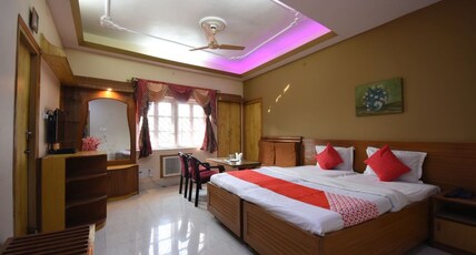 Hotel Garden Inn Room Type - Deluxe room