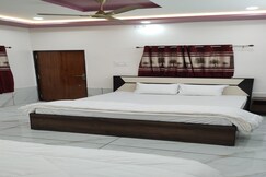 HariOm Guest House