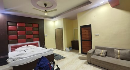 Hotel Sri hari by Hungry house Room Type - Bedroom 6