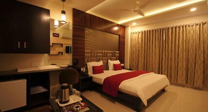 Hotel Furaat Inn Room Type - Executive Room (Unmarried couples, locals and Liquor consume is not allowed)