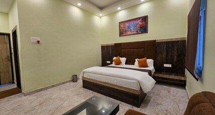 RAJ PALACE HOTEL AND RESORT Room Type - Super Deluxe
