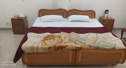 City Heart Hotel Room Type - Deluxe (AC)