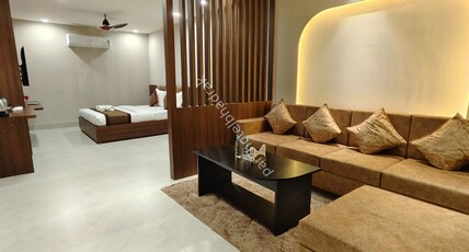 PARK HOTEL Room Type - Suite