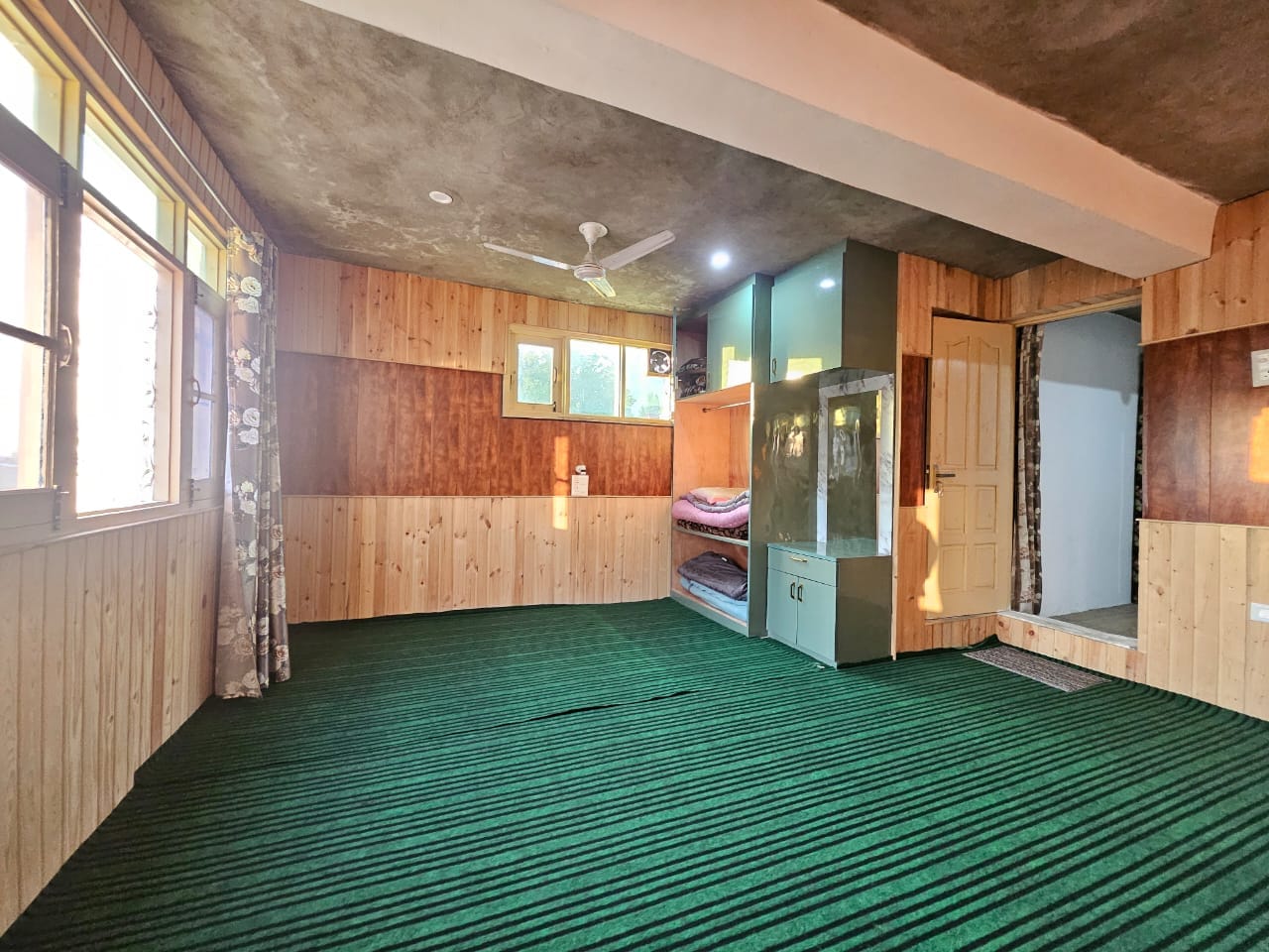 Baitul Dayouf Guest House - Tap to explore photos