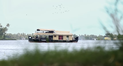 Kera Houseboats Room Type - One BHK Deluxe Private Houseboat-Punnamada. AC timing 9 Pm to 6 Am Kera Houseboats Room Type - One BHK Deluxe Private Houseboat-Punnamada. AC timing 9 Pm to 6 Am