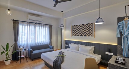 Poshtel VNS | A Boutique Stay Room Type - King Room