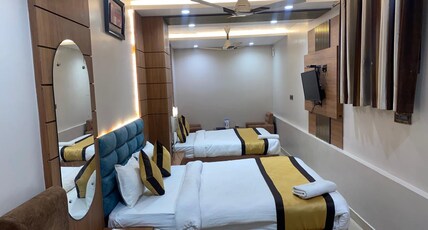 New Grand Hotel Room Type - Deluxe four beded New Grand Hotel Room Type - Deluxe four beded