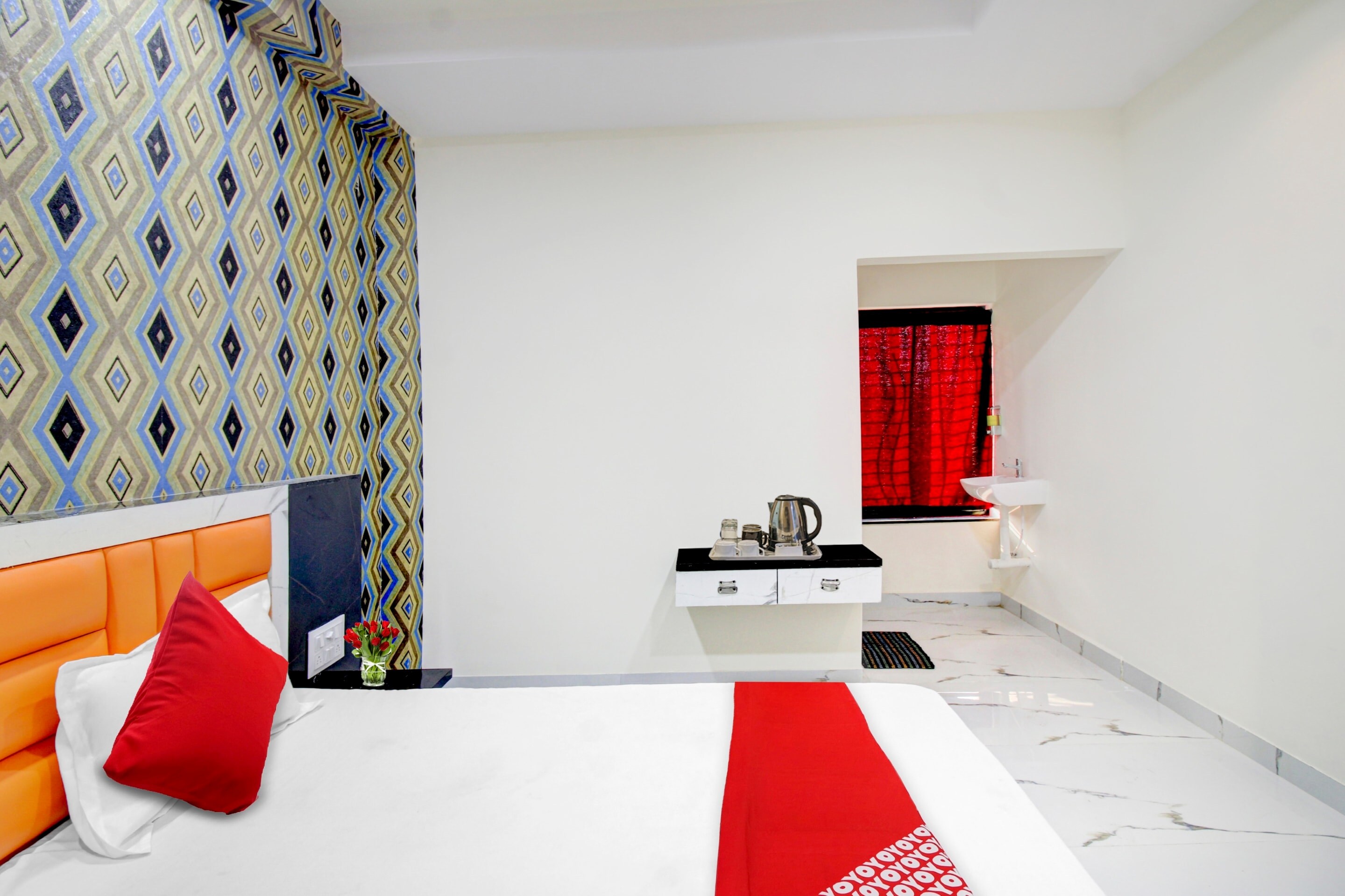 Hotel O One Plus Inn - Tap to explore photos