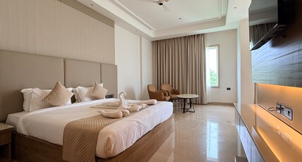 Bhola Resort Room Type - EXECUTIVE ROOM