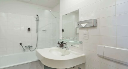 Best Western City Hotel Moran Room Type - 1 Double Bed, Superior Room, Mini Fridge, Convertible Into Two Twin Beds, Free W-Lan, Air-Conditione