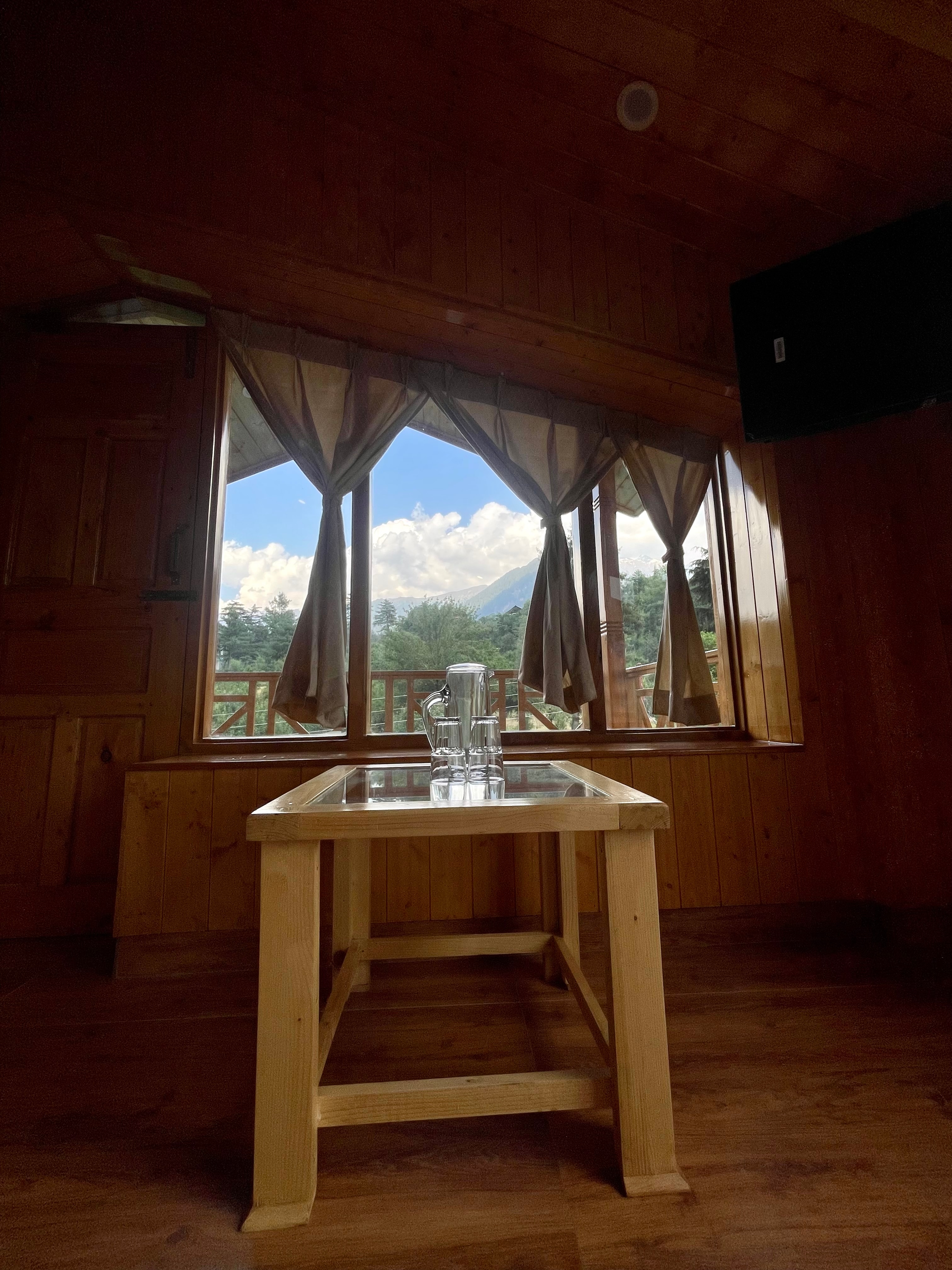 Attic Suite (4BHK) by The Highgrove House - Tap to explore photos