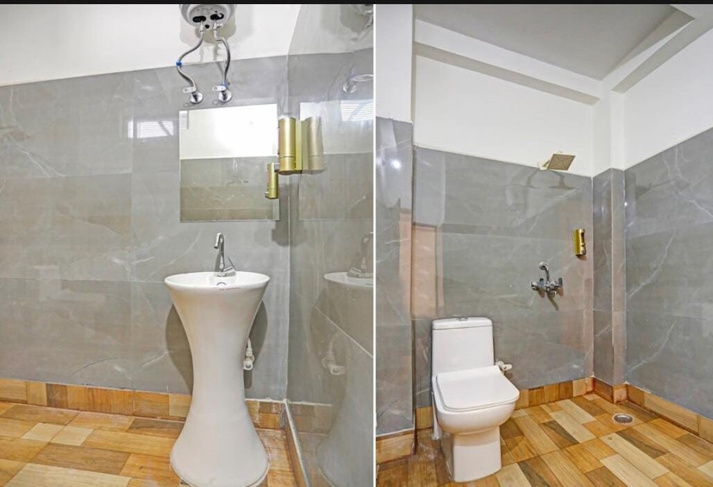 Hotel Vivan Suites by GRB - Tap to explore photos