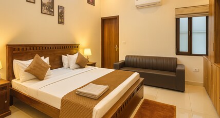 Hotel Oxygen Inn Room Type - Deluxe Room