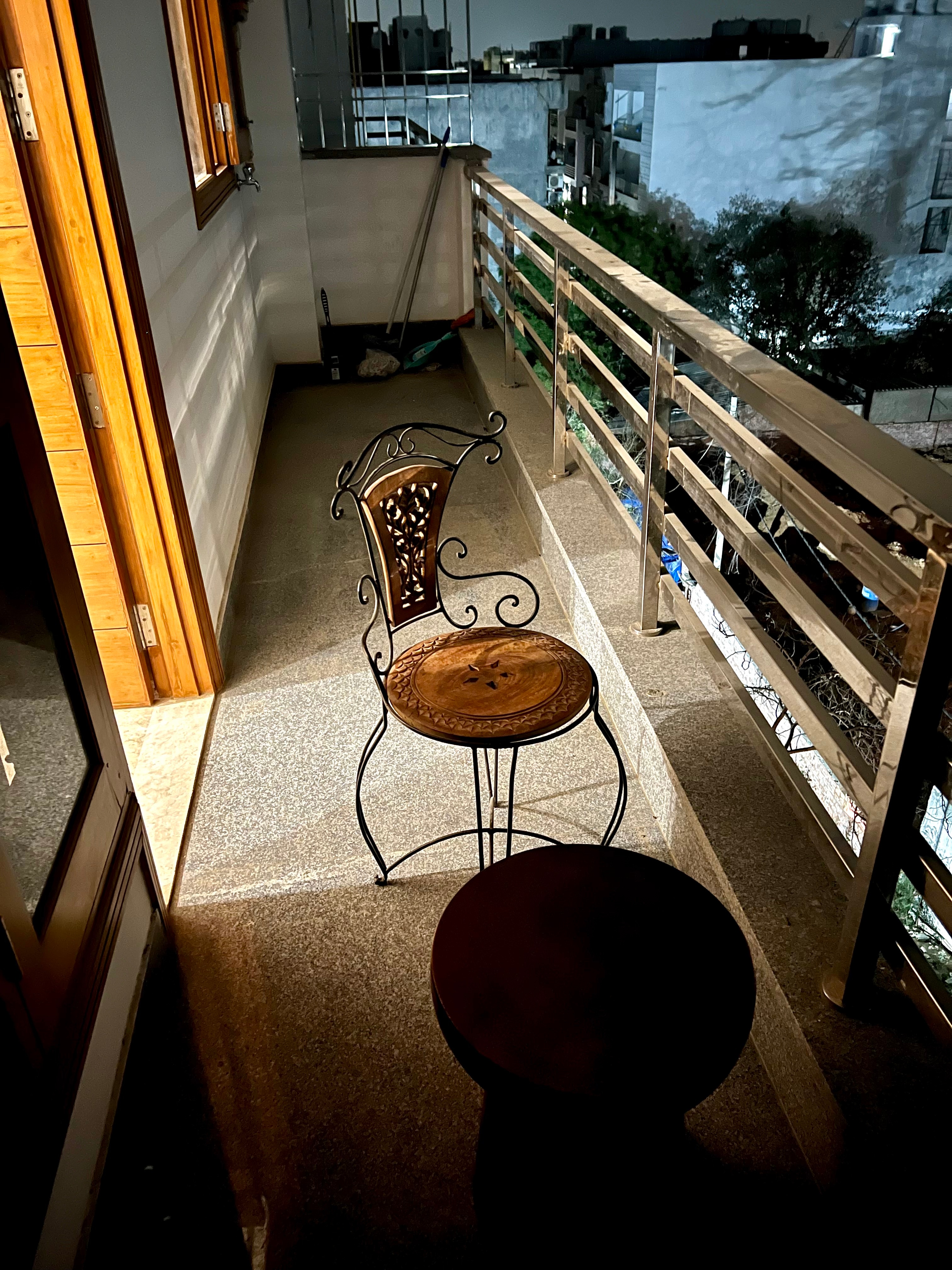 DC Themed Studio Rooms - Tap to explore photos