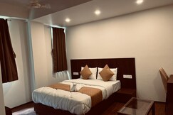 Dream Glory Hotel