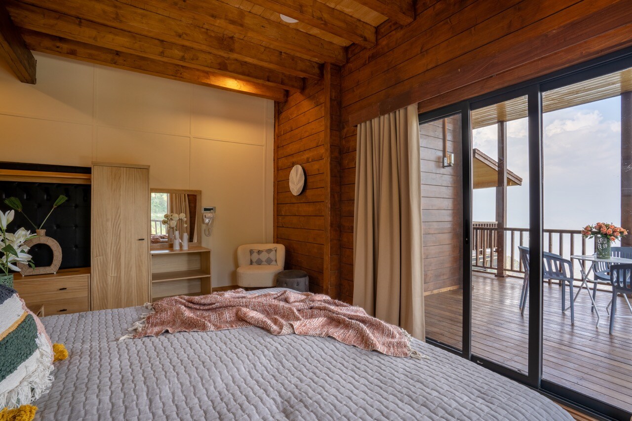 2 Bedroom Villa At Avalon Cottage - Tap to explore photos