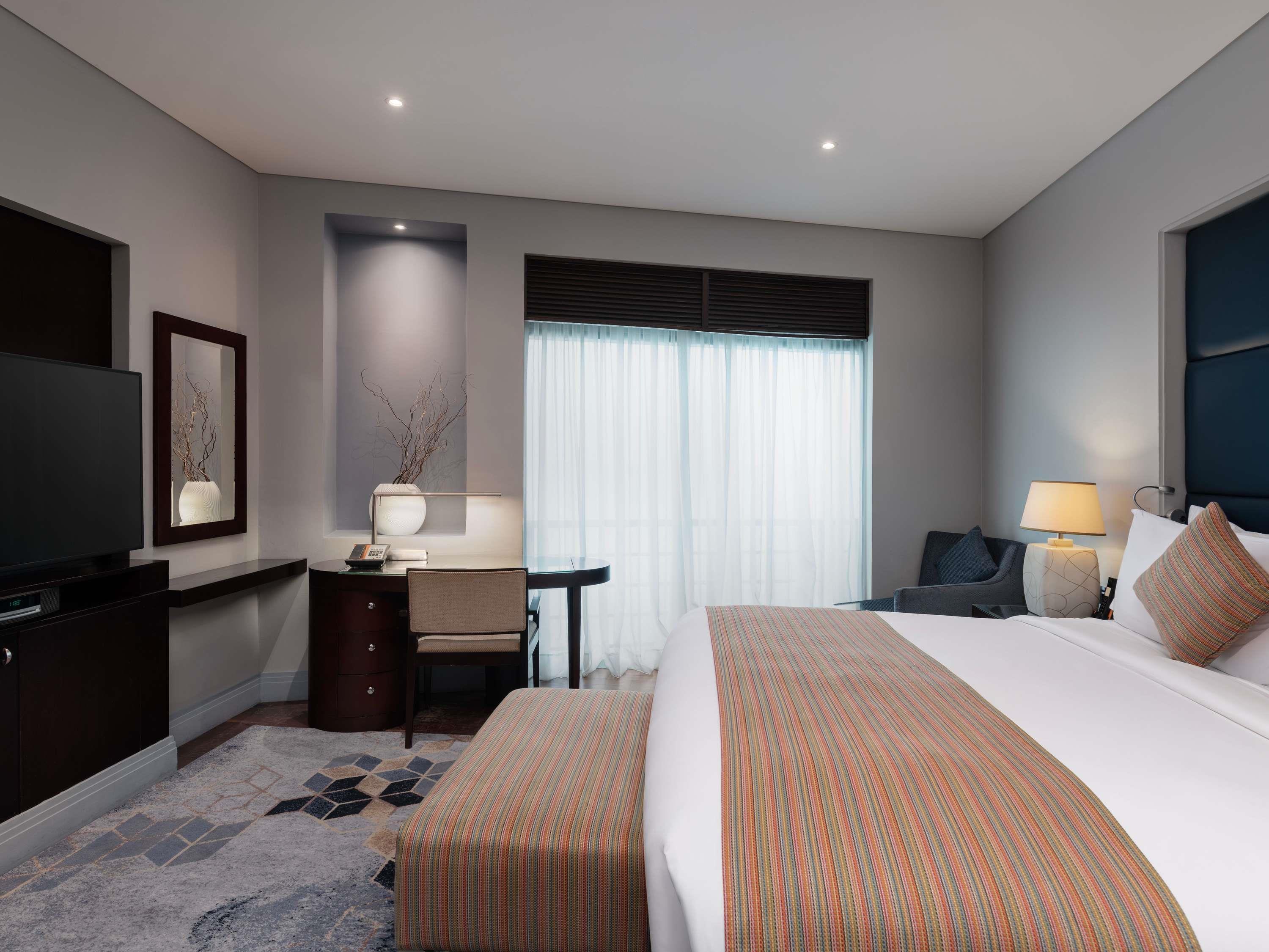Sofitel Al Khobar The Corniche - Tap to explore photos