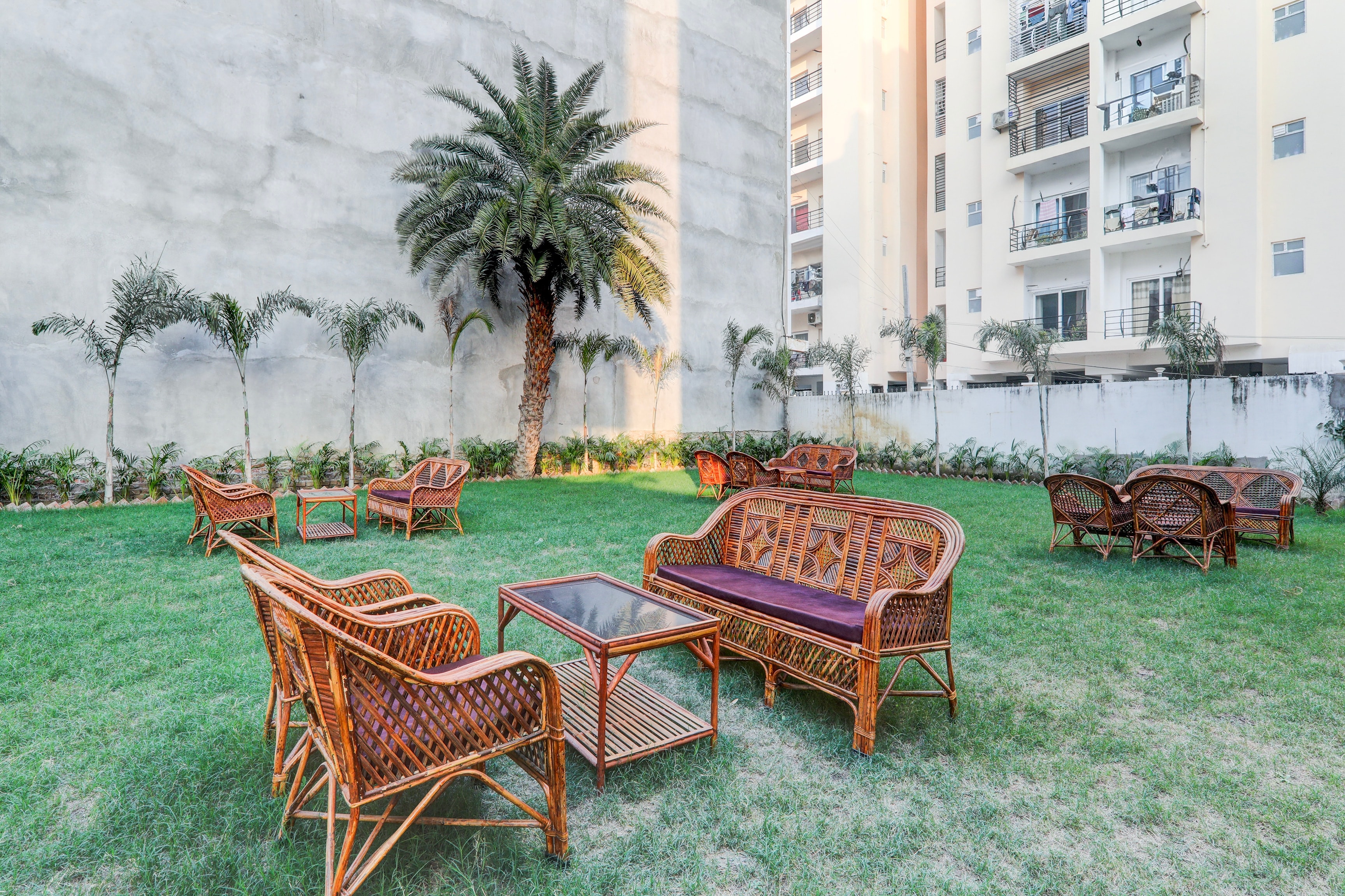 Hotel O BBD Lucknow Formerly 7th Heaven - Tap to explore photos