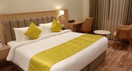 Hotel Antilia By Zion Room Type - Deluxe Room