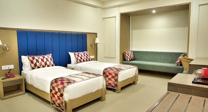 Purple Cloud Hotel Room Type - Deluxe Room