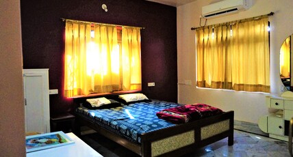 Sweet Silence Home Room Type - Double Bed in Red Room
