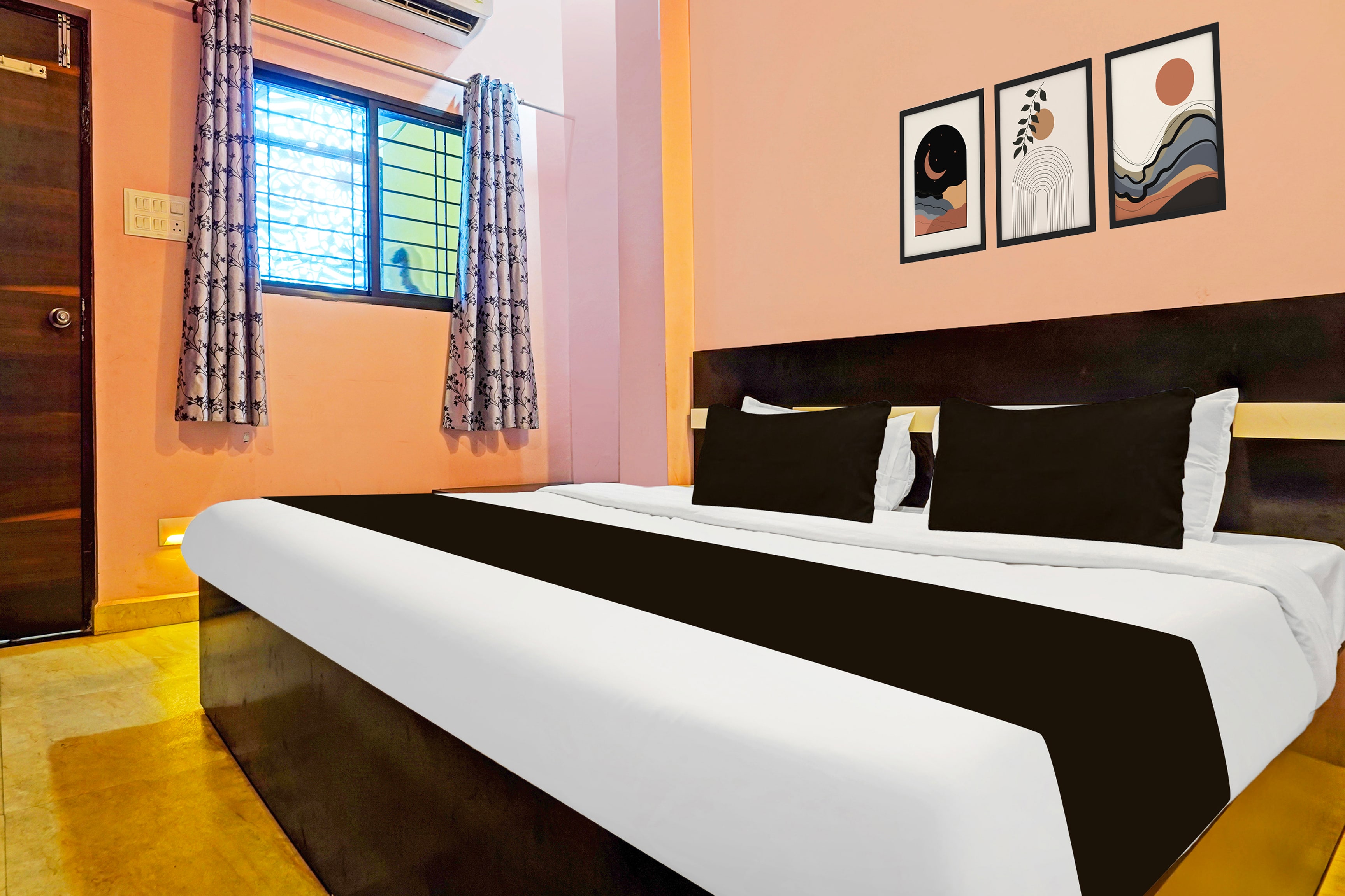 Hotel O by OYO STAR PALACE - Tap to explore photos