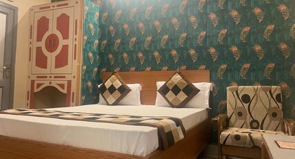 Hotel Bharat Niwas Room Type - AC Economy Room
