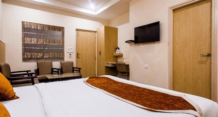 Hotel Malik Residency Room Type - Deluxe Room