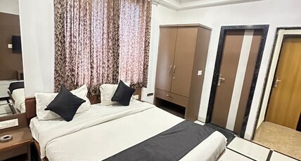Hotel Mangal Niwas Udaipur Room Type - Super Deluxe Room