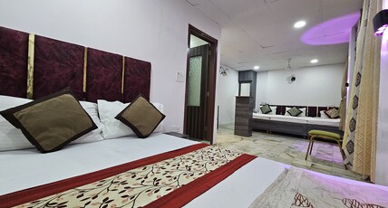 Hotel Fazar Residency Near Nizamuddin Markaz and Dargah Room Type - Family Room