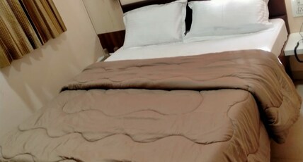 HOTEL DESERT INN Room Type - Standard Room