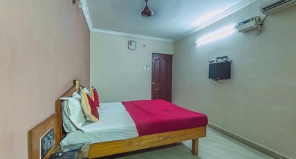 CENTRAL RESIDENCY Room Type - Deluxe Non Ac Room