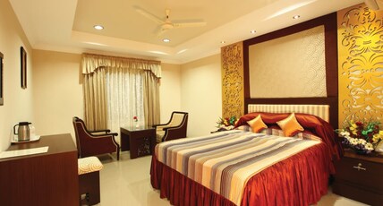 HOTEL ROYAL FORT Room Type - Suite Room