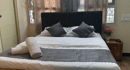 Raaha Residency Mysuru Room Type - Deluxe Double Room