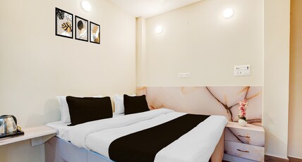Hotel O Ramesh Nagar Metro Station Formerly Rosewood Room Type - Saver Double