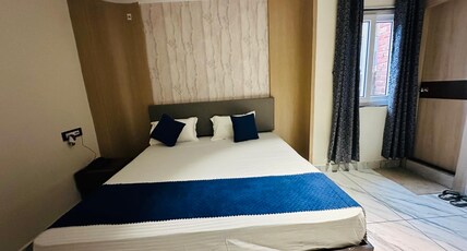 5 HILLS HOTEL AND RESTAURANT Room Type - Deluxe Room