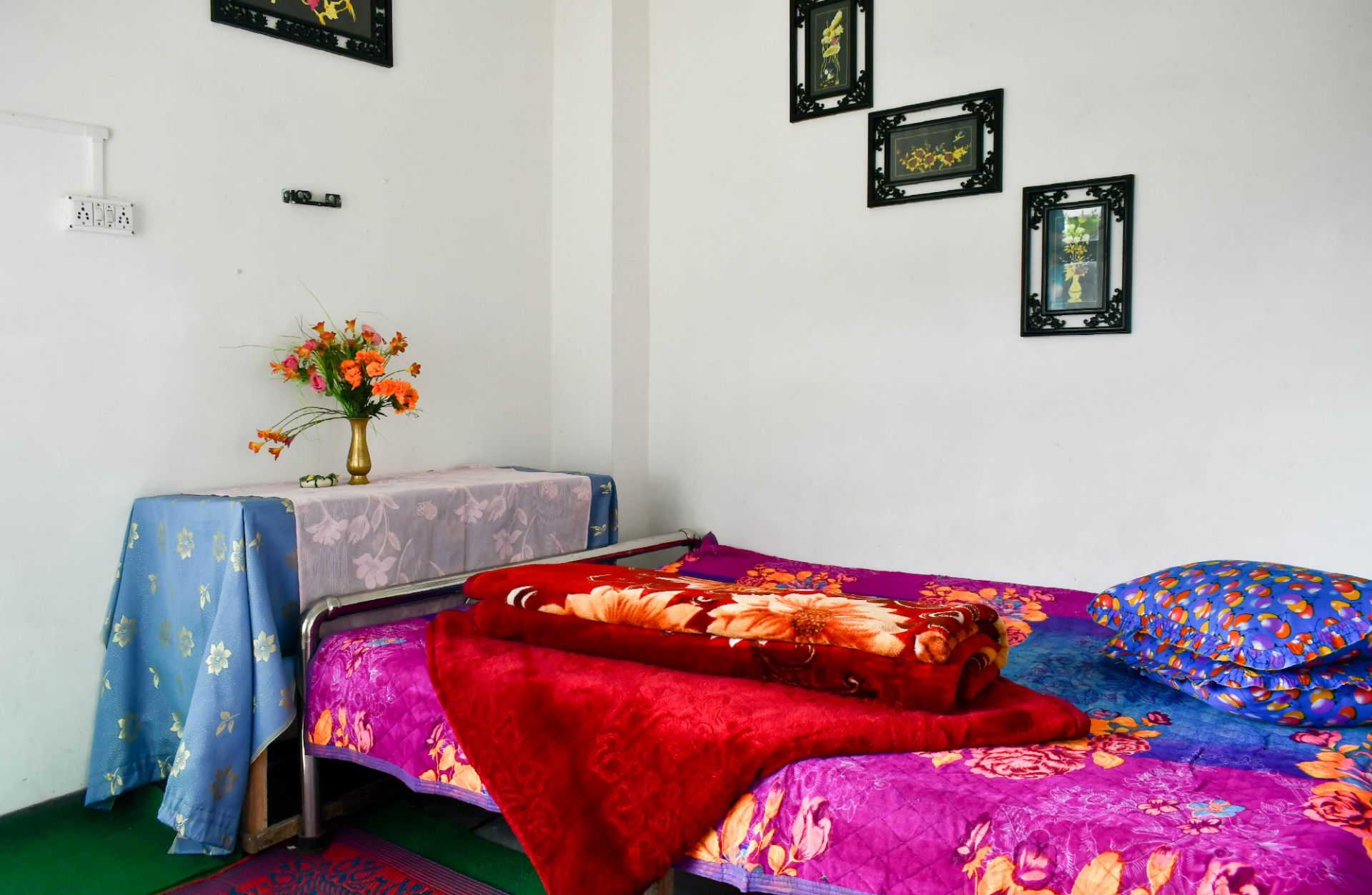Laxmi Homestay Lepcha Jagat| Rooms & Restaurant - Tap to explore photos