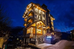 Snow Creek by JNS Hotels