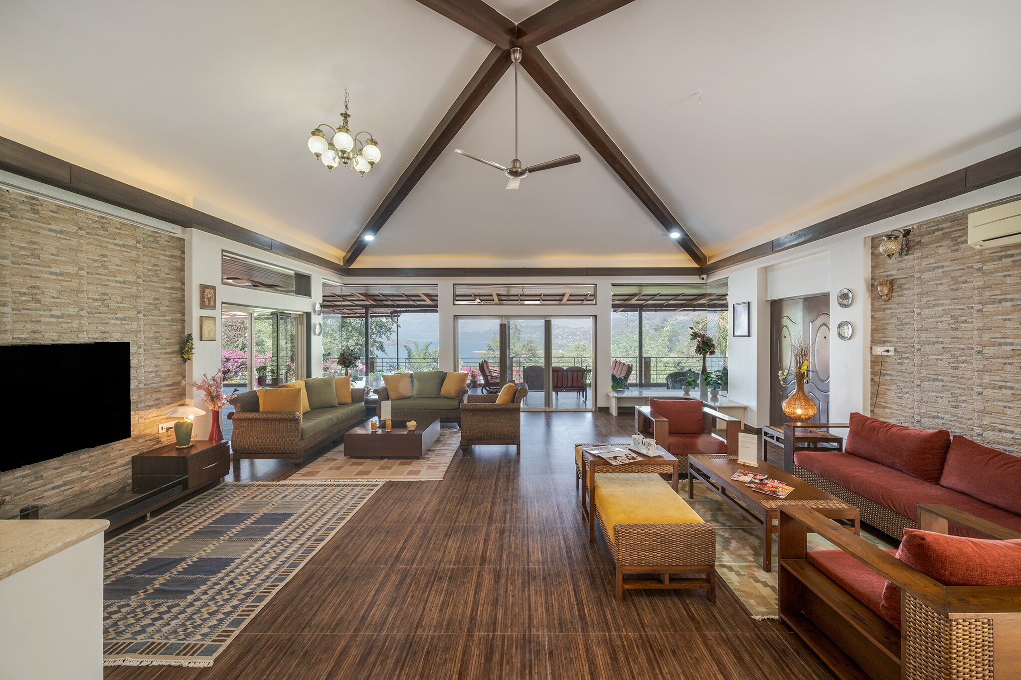 SaffronStays Ekam Lakehouse - Tap to explore photos