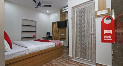 Anupama Hospitality Room Type - Deluxe Room