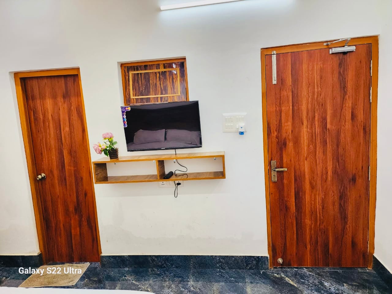 New Aqube Rooms - Tap to explore photos