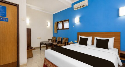 Townhouse Oak Hotel Lestari Room Type - Indonesia Standard Double