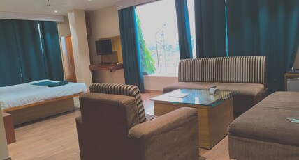 Hotel Alankar Greens Room Type - Royal Suite