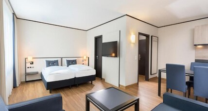 Sunday Hotel Bad Honnef formerly Seminaris Room Type - Apartment For 4