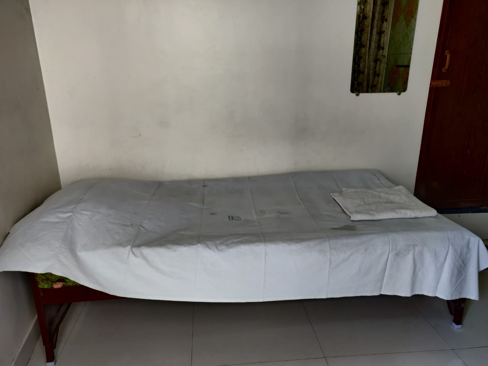 Andavar Residency - Tap to explore photos