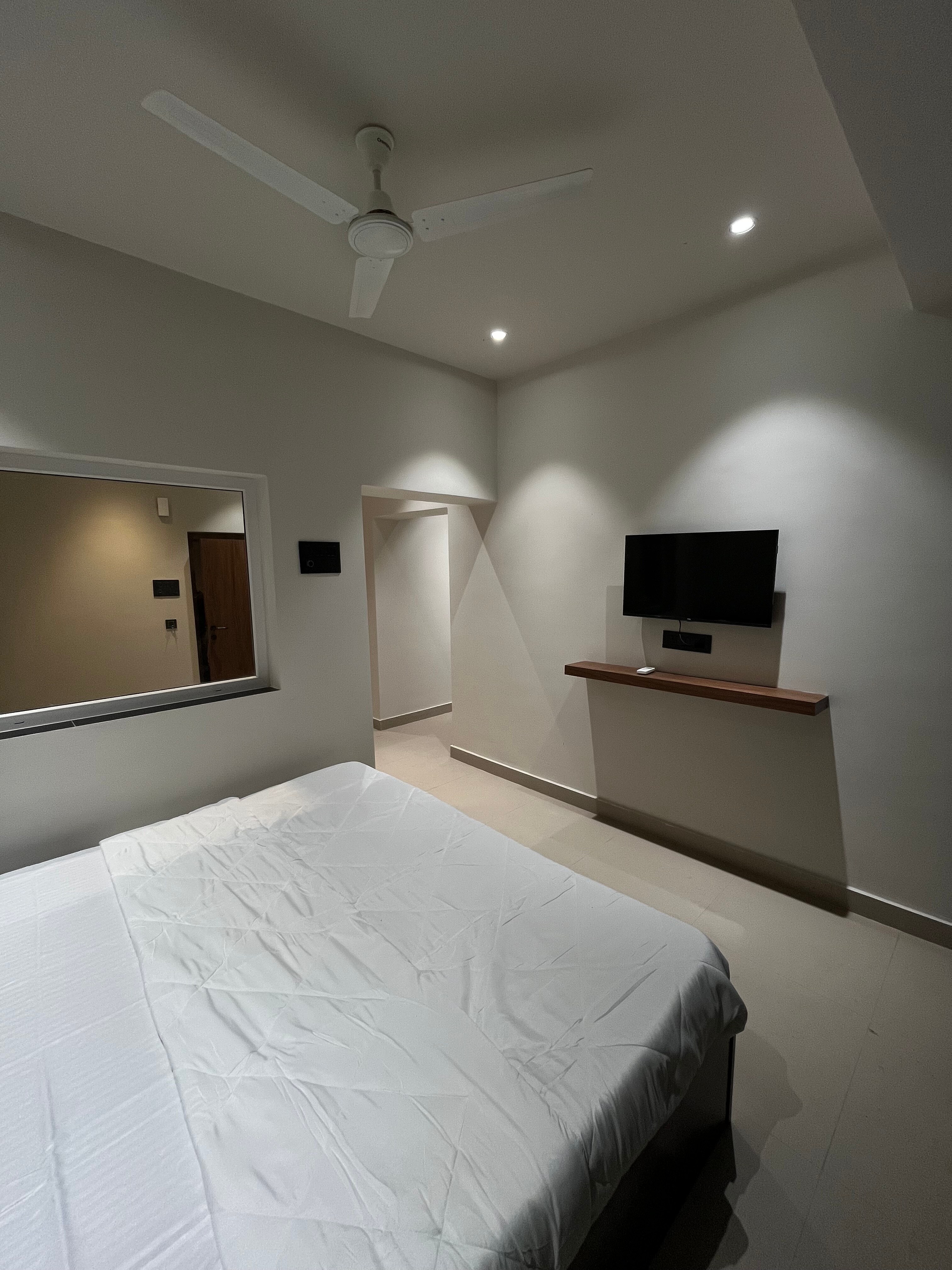 Sparrow nest homestay - studio apartment - Tap to explore photos