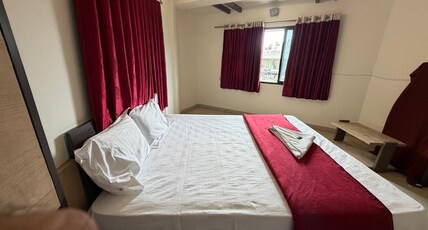 Hotel Sai Palace Room Type - Executive Room