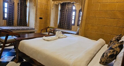 Hotel Oasis Villa Room Type - Super Deluxe Room