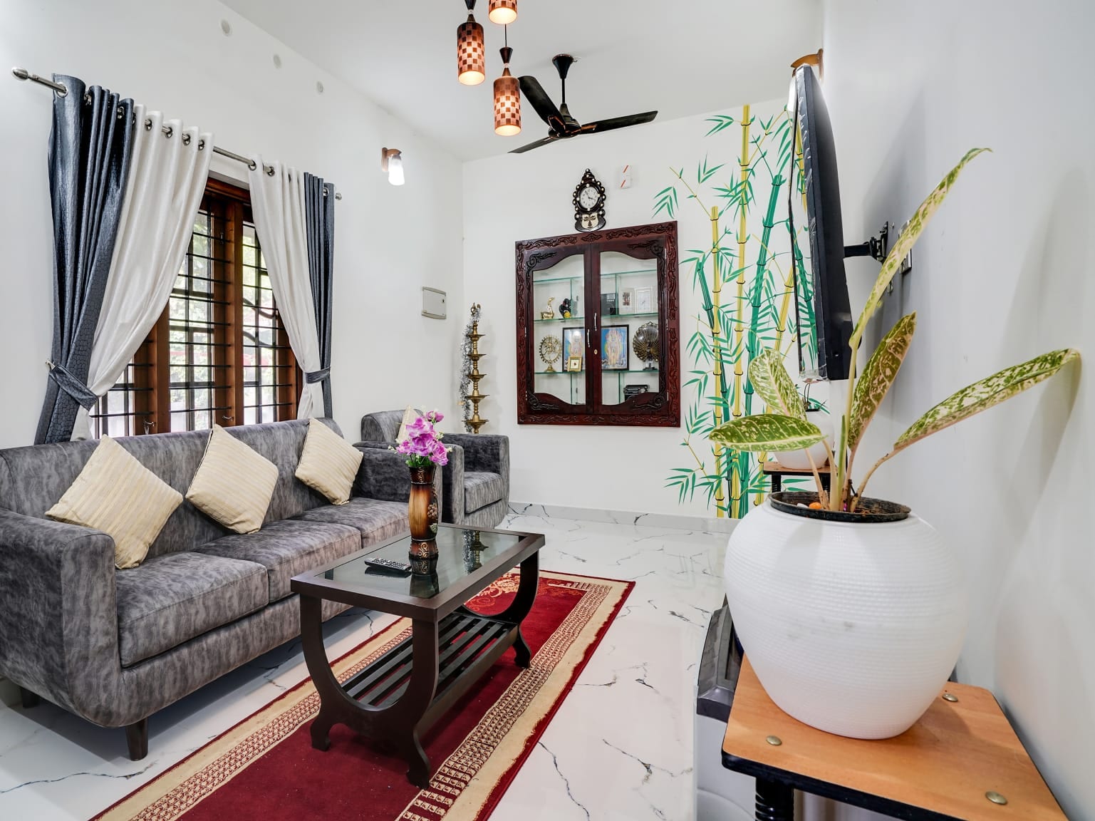 Vaishnavam Serviced Villa - Tap to explore photos
