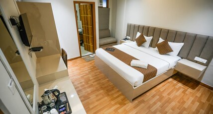 THE AMBIENCE HOTEL Room Type - Super Deluxe Room